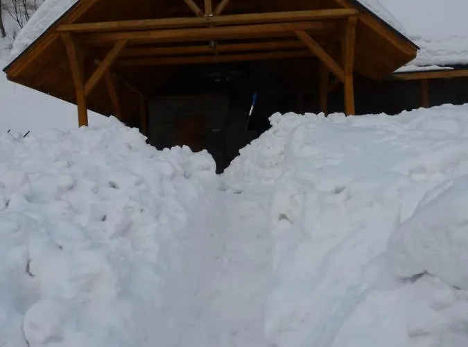 Czyrna בקתה שצ'צ'ירק