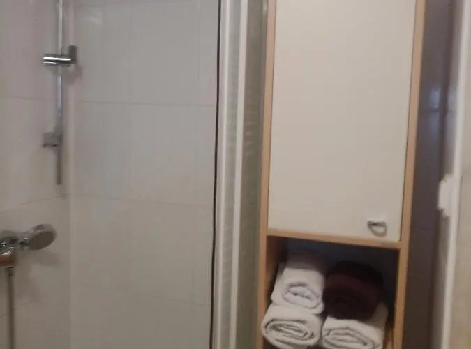 בקתה Czyrna שצ'צ'ירק